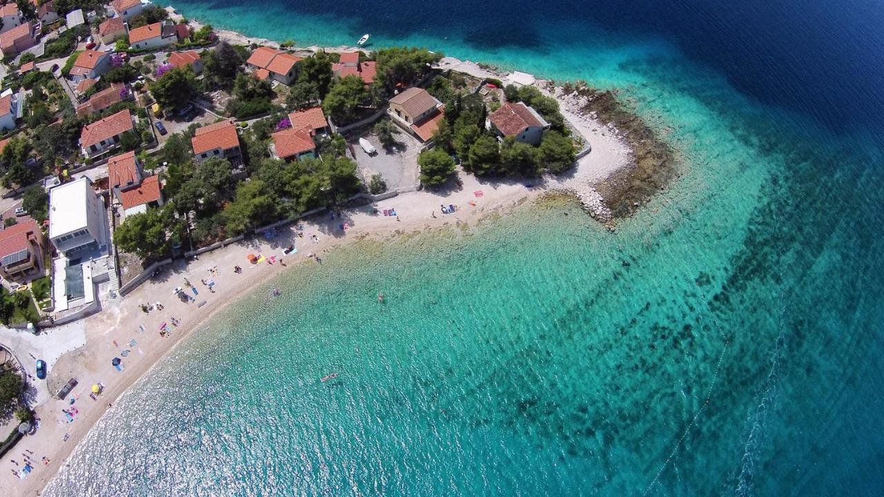Seaside House For Families With Children Kanica, Rogoznica - 16304 Екстериор снимка